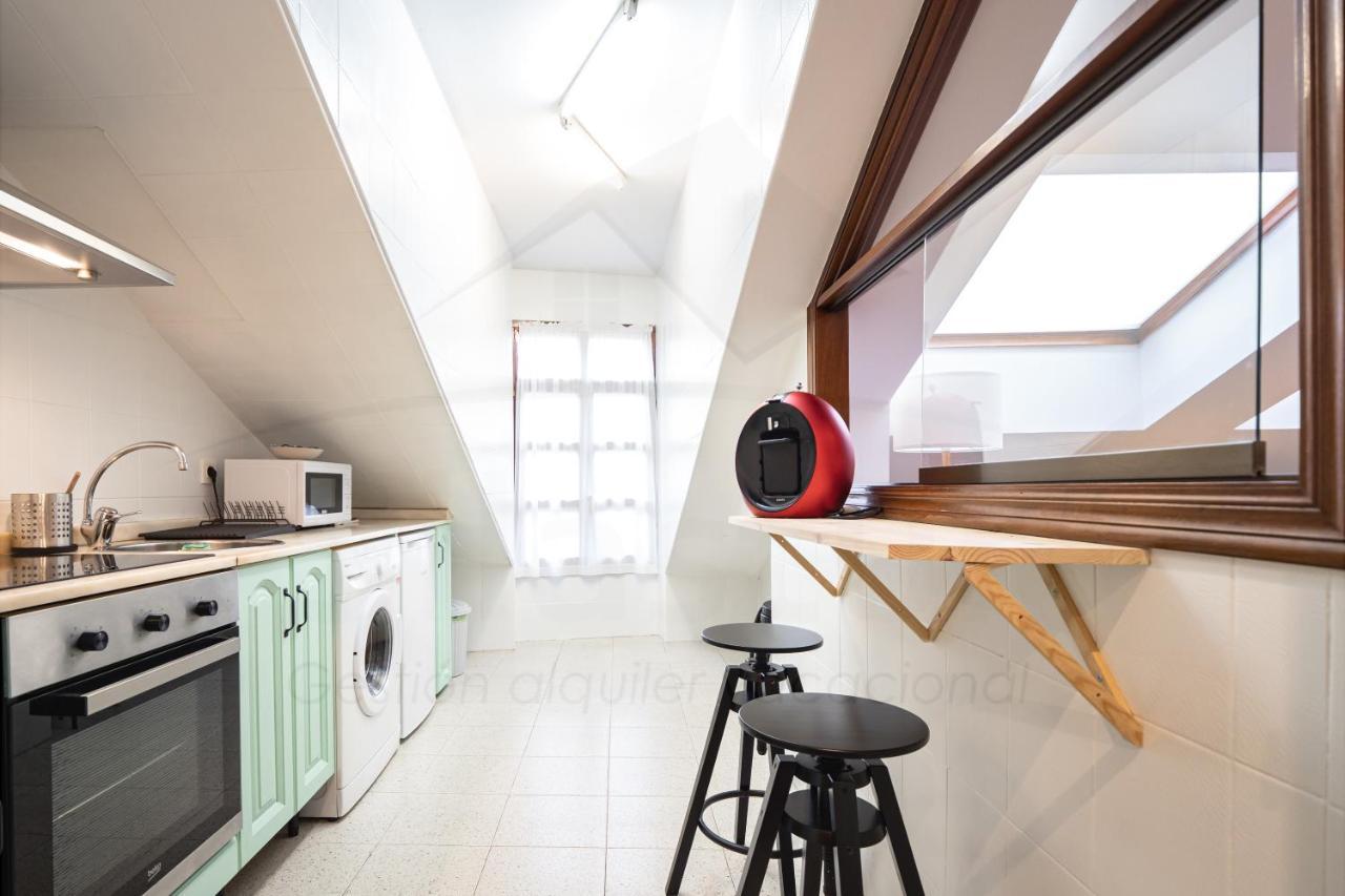 La Buhardilla Apartment Gijon Bagian luar foto